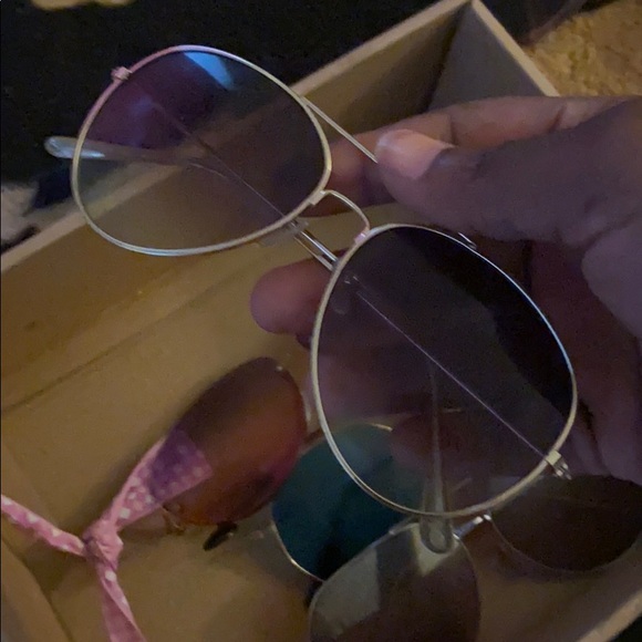 Shades - Picture 6 of 9